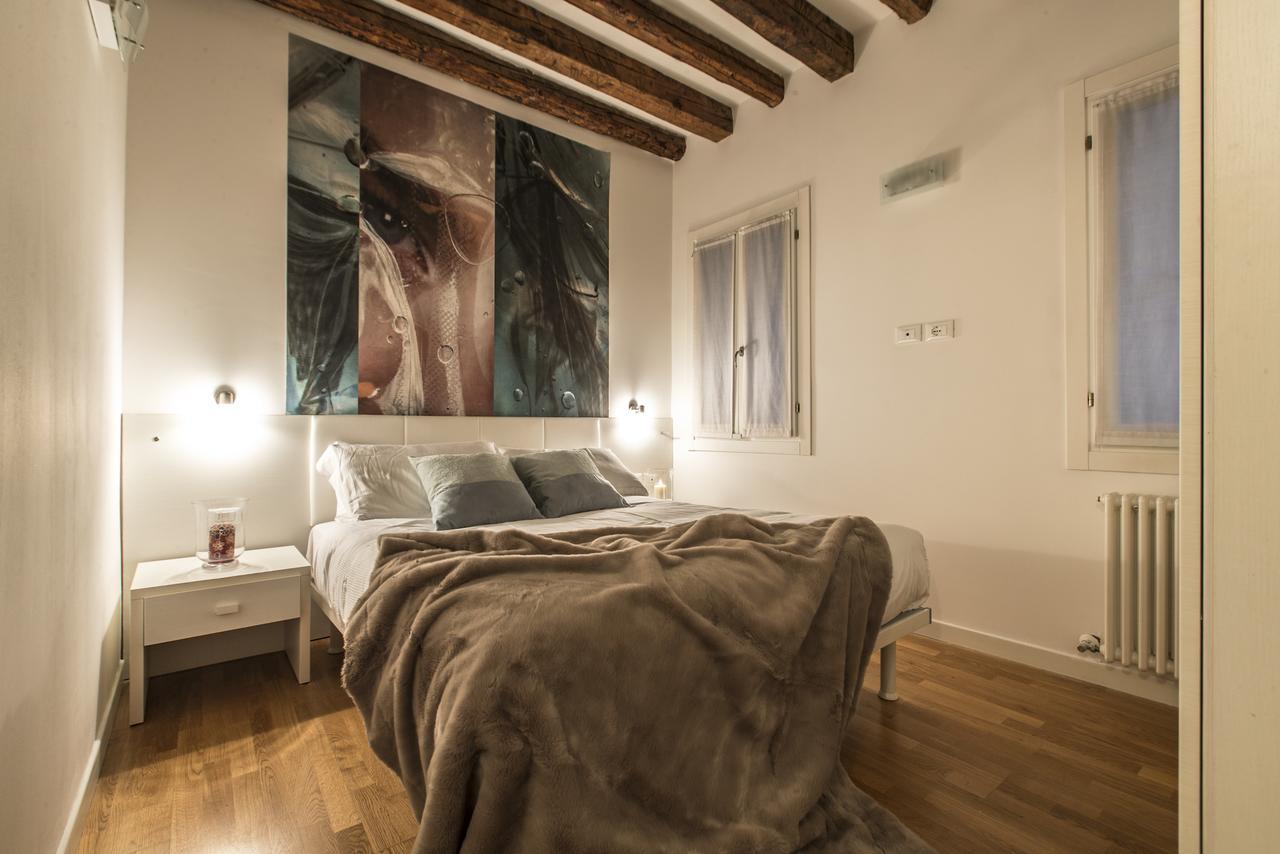 Arsenale Design Apartment R&R Venesia Bagian luar foto