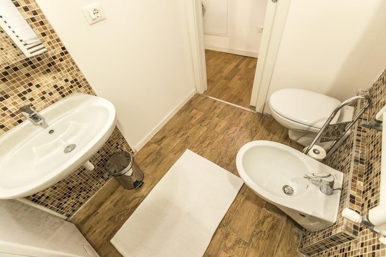 Arsenale Design Apartment R&R Venesia Bagian luar foto